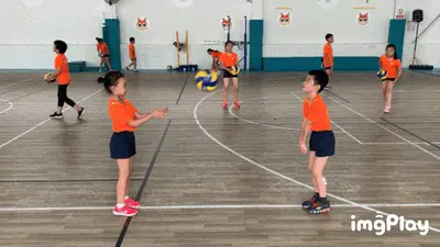 瓜迪奥拉：斯通斯将缺席本轮欧冠，阿隆索知道怎么挽回局势