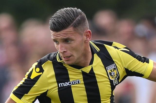 一场令人振 一场令人振